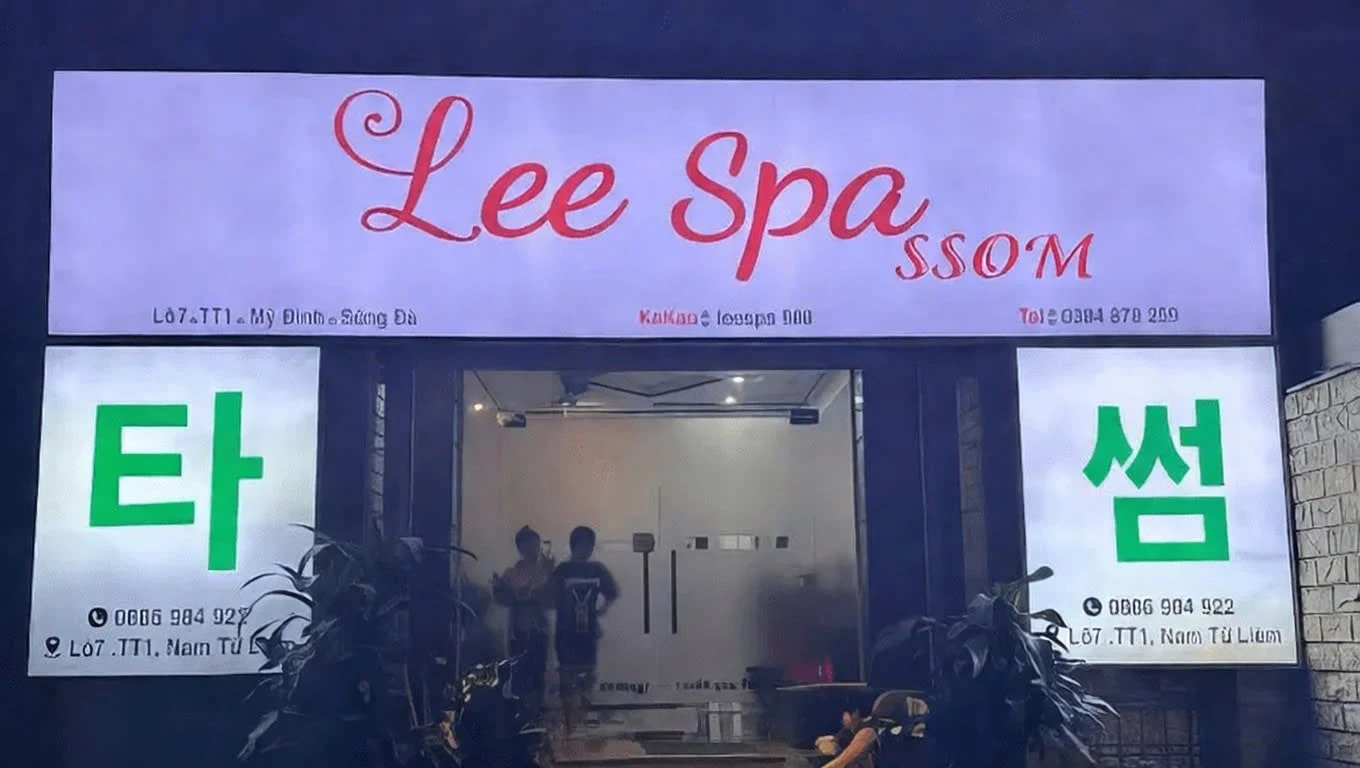 하노이 리 스파 간판과 외관
